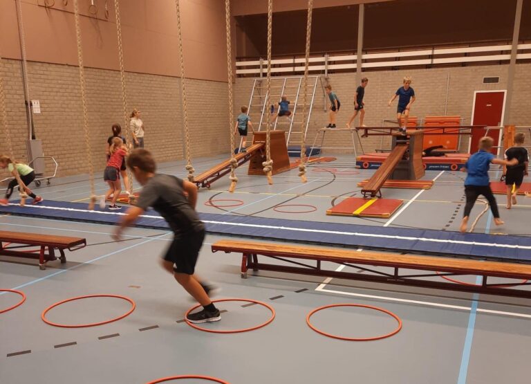 SPRINGGROEP & JONGENSGYM